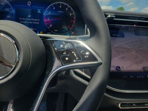 New 2026 Mercedes-Benz E 350 4MATIC Sedan image 21