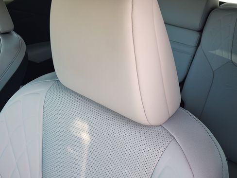 Certified 2025 Lexus RX 350 Premium image 19