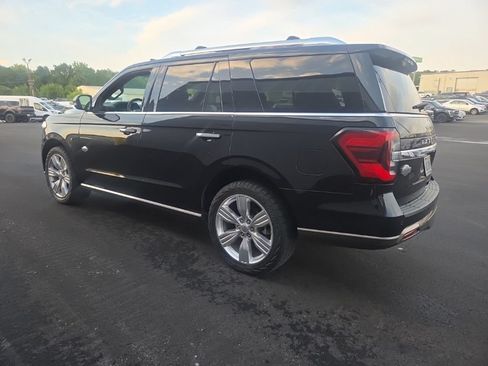 Used 2022 Ford Expedition King Ranch AWD/4WD image 10