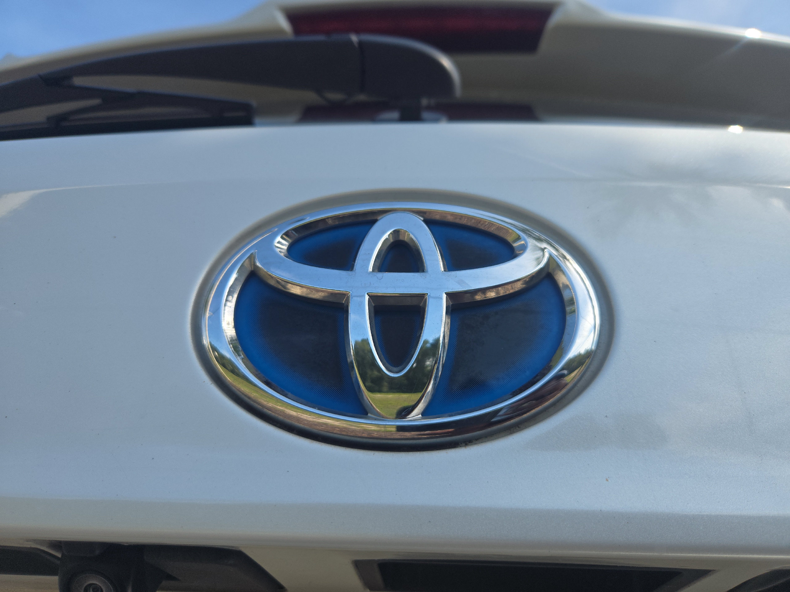 Used 2023 Toyota Highlander Limited FWD image 10