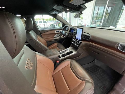 Used 2022 Ford Explorer King Ranch AWD/4WD image 29