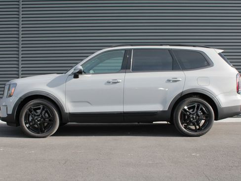 Used 2024 Kia Telluride EX X-Line image 8