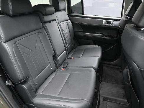 Used 2026 Hyundai Santa Fe SEL FWD image 31