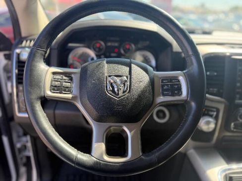 Used 2015 RAM 1500 Laramie w/ Convenience Group image 10