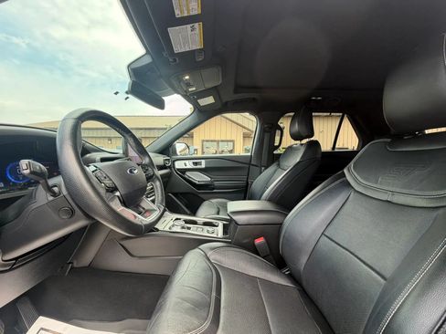 Used 2021 Ford Explorer ST w/ ST Street Pack AWD/4WD image 18