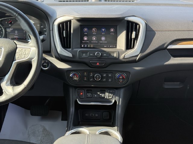 Used 2021 GMC Terrain SLE w/ Driver Convenience Package FWD image 20