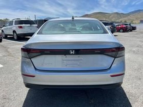 Used 2023 Honda Accord EX image 6