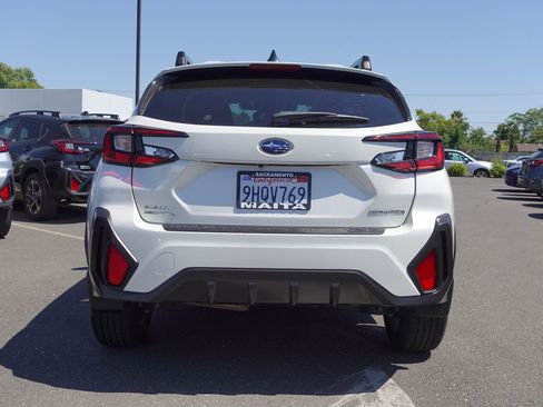 Certified 2024 Subaru Crosstrek 2.0i Premium AWD/4WD image 6