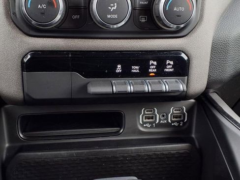 Used 2023 RAM 1500 Lone Star image 16