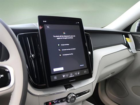 New 2026 Volvo XC60 T8 Ultra w/ Protection Package Premier image 19