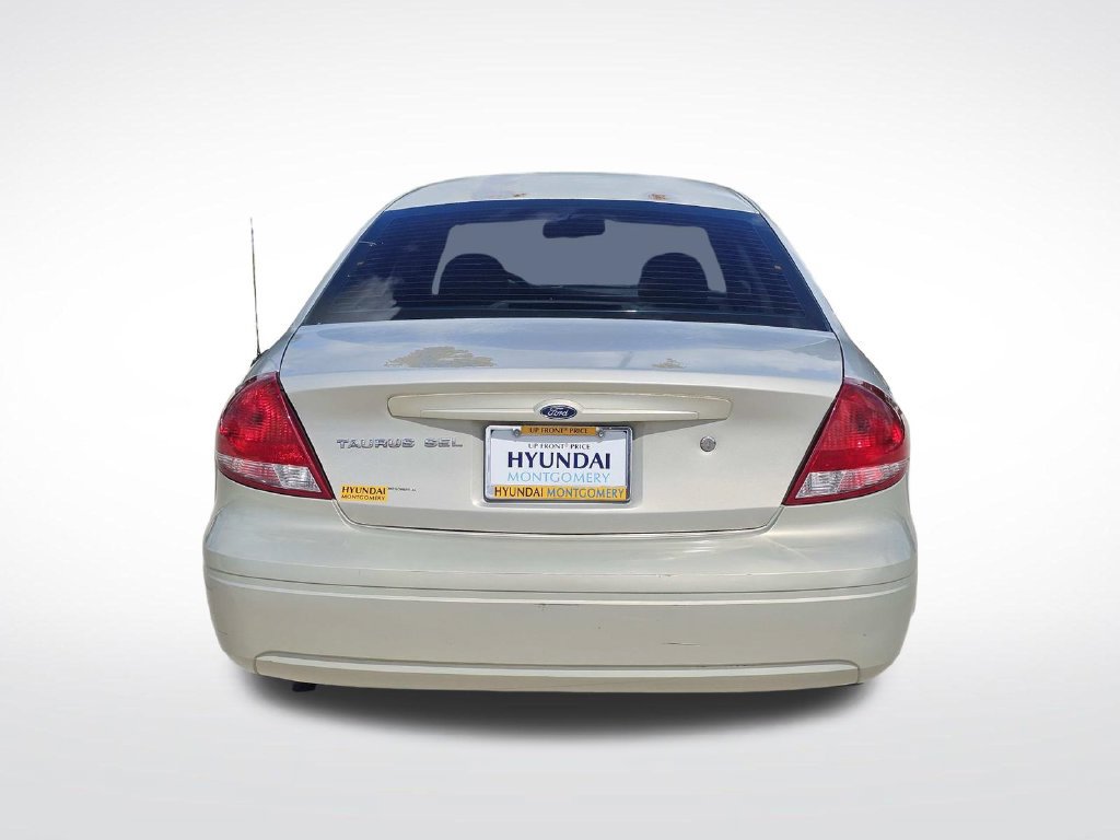 Used 2007 Ford Taurus SEL FWD image 10