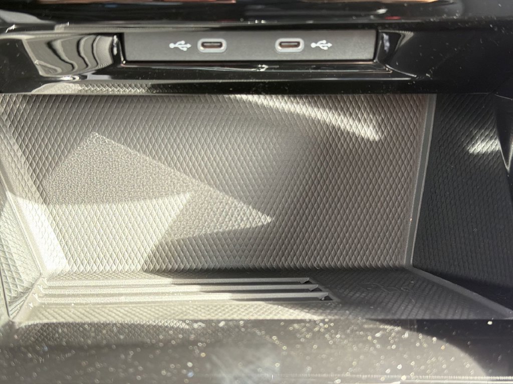 New 2026 Volkswagen GTI SE FWD image 23