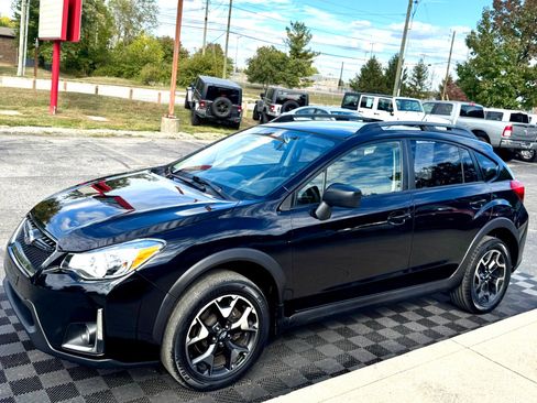 Used 2016 Subaru Crosstrek 2.0i image 7