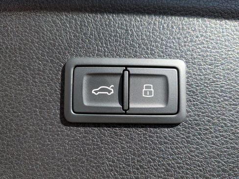 Certified 2023 Audi Q5 2.0T Premium Plus w/ Premium Plus Package image 42