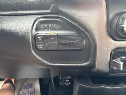 Used 2019 RAM 2500 Big Horn AWD/4WD image 5