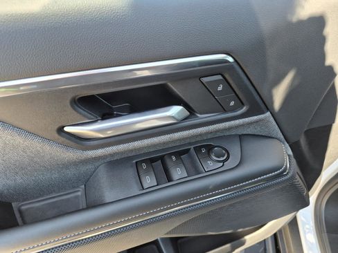 New 2026 GMC Sierra EV Elevation image 12