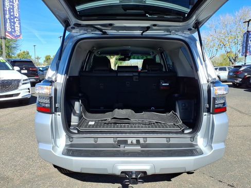Used 2024 Toyota 4Runner SR5 Premium image 10