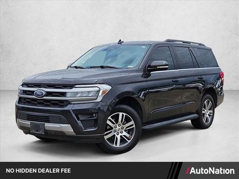 Used 2024 Ford Expedition XLT RWD image 1