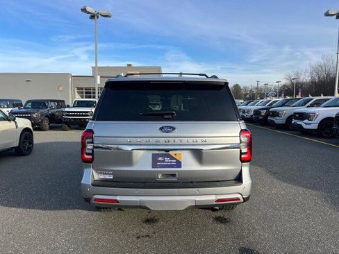 Certified 2024 Ford Expedition Limited image 4