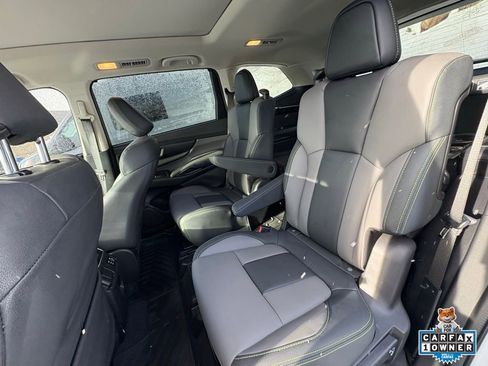 Used 2024 Subaru Ascent Onyx Edition image 23