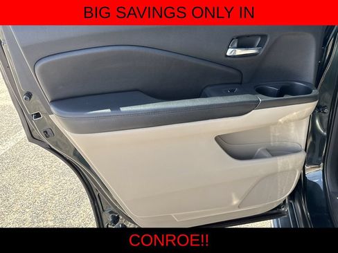 Used 2016 Honda Pilot Touring image 23