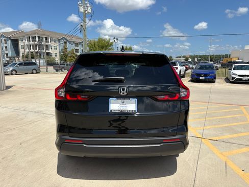 Certified 2024 Honda CR-V EX image 7