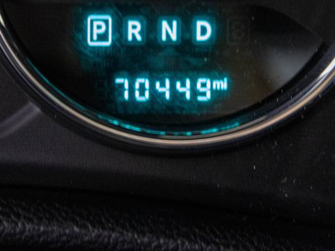 Used 2017 Jeep Wrangler Unlimited Sahara w/ Connectivity Group AWD/4WD image 33