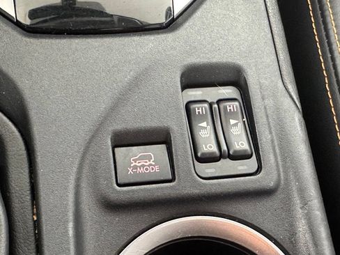 Used 2019 Subaru Crosstrek 2.0i Limited w/ Moonroof Package w/Navigation AWD/4WD image 25