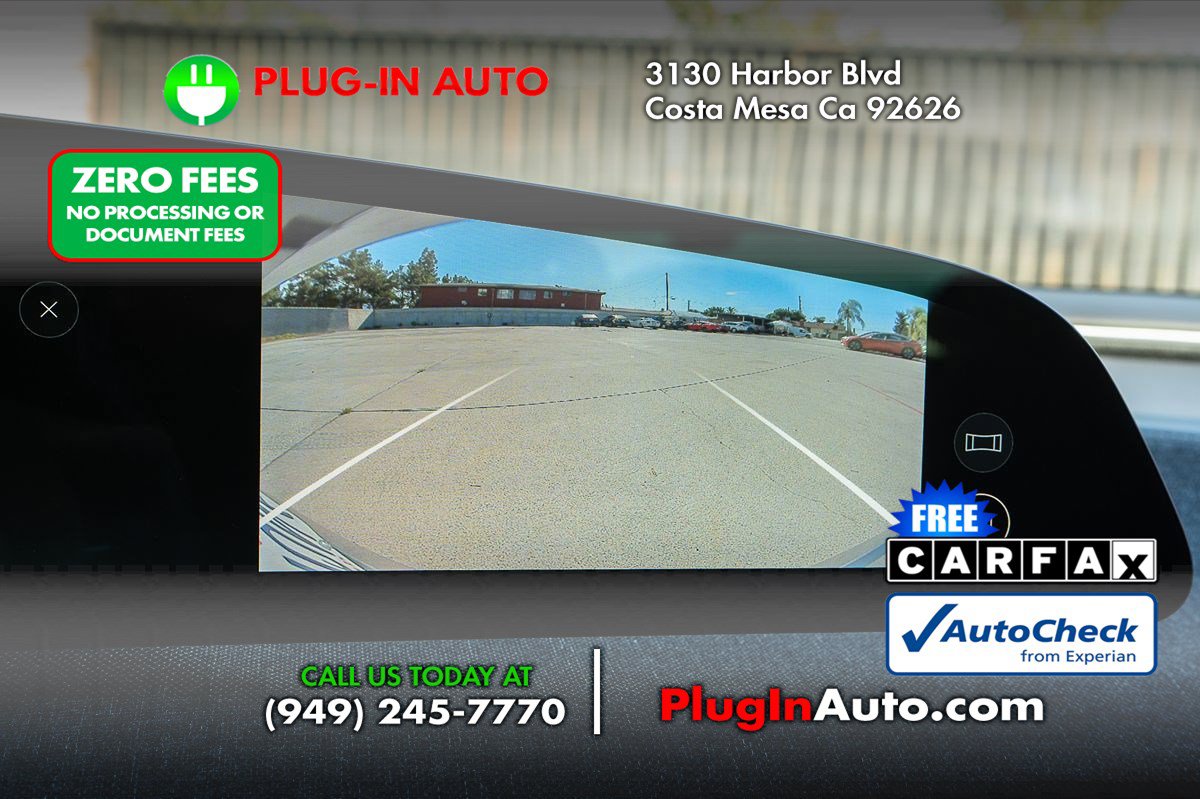 Used 2024 Lucid Air Pure RWD image 38
