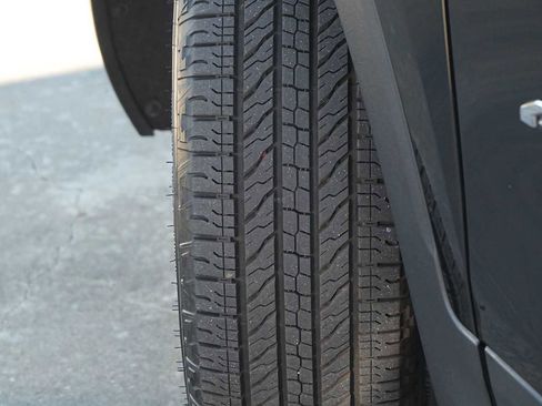 Used 2022 GMC Terrain AT4 w/ Tech Package image 29