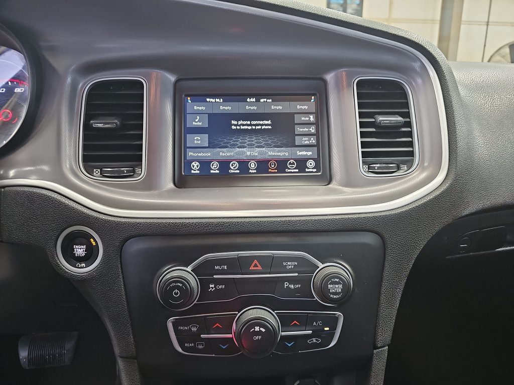 Used 2022 Dodge Charger SXT RWD image 19