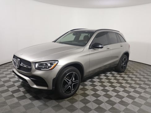 Certified 2021 Mercedes-Benz GLC 300 image 9