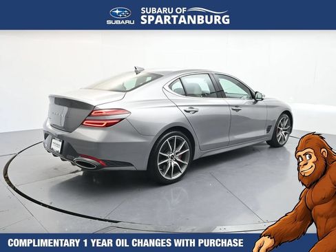 Used 2025 Genesis G70 2.5T RWD image 8