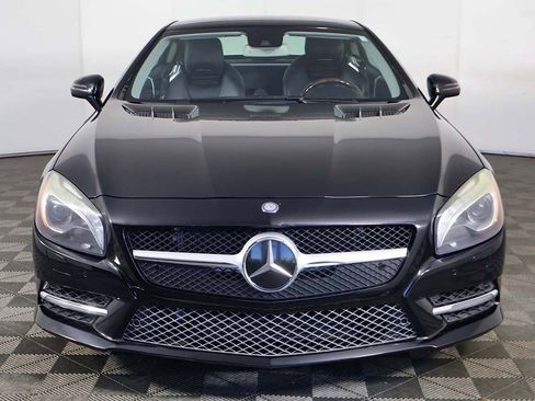 Used 2013 Mercedes-Benz SL 550 w/ Premium Pkg image 12