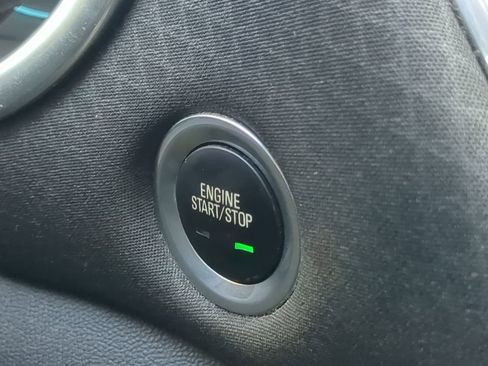 Used 2016 Chevrolet Malibu LT image 23