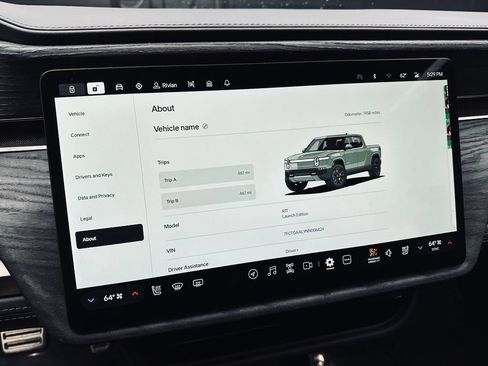 Used 2022 Rivian R1T Launch Edition AWD/4WD image 33