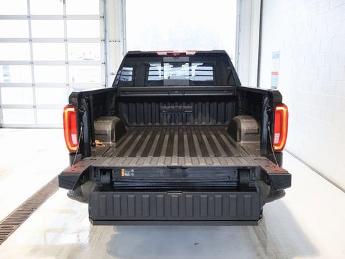 New 2025 GMC Sierra 1500 Denali w/ Denali Reserve Package image 36