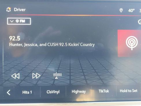 Used 2023 GMC Yukon XL Denali image 25