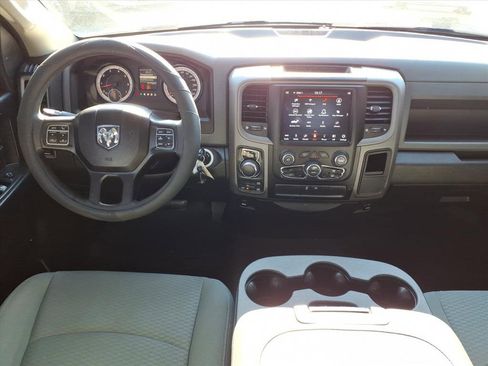 Used 2019 RAM 1500 Express w/ Express Value Package image 12