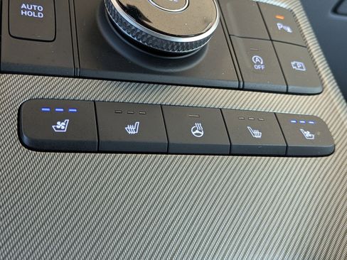 Used 2024 Hyundai Palisade SEL w/ Premium Package FWD image 23