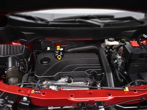 Used 2025 Chevrolet Equinox LT w/ Convenience Package II image 26