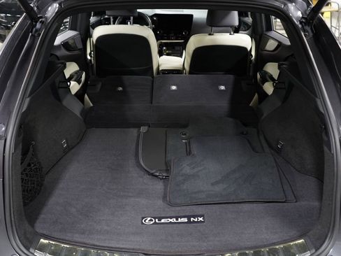 Used 2024 Lexus NX 350h AWD image 29