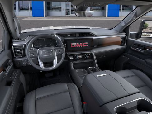 New 2026 GMC Sierra 2500 Denali w/ Denali Reserve Package image 8