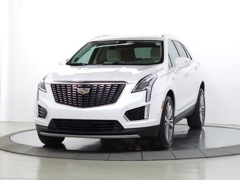 Used 2021 Cadillac XT5 Premium Luxury AWD/4WD image 1