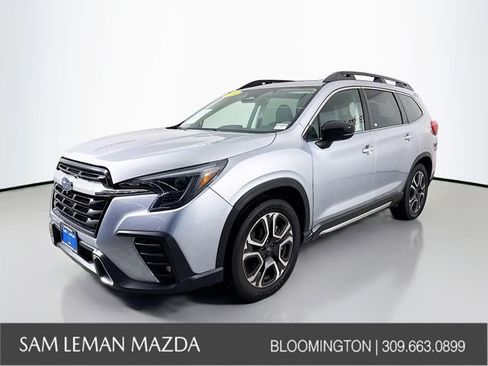 Used 2024 Subaru Ascent Touring image 3