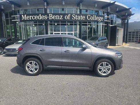 Used 2023 Mercedes-Benz GLA 250 4MATIC image 2