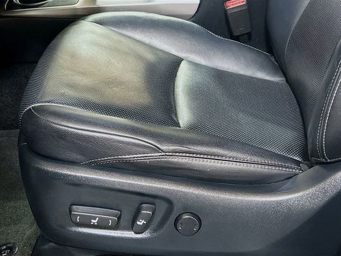 Used 2023 Toyota 4Runner Limited RWD image 17
