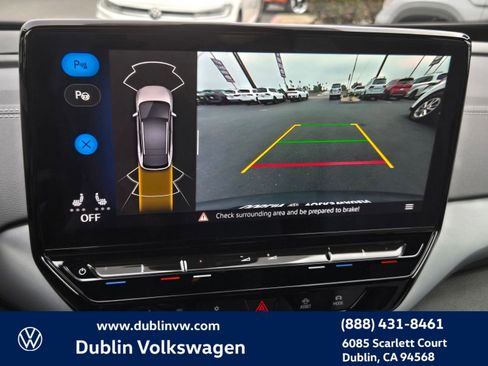 Certified 2023 Volkswagen ID.4 Pro image 15