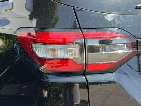 Certified 2025 Honda Pilot Sport image 35