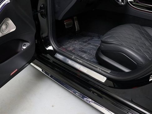 Certified 2025 Mercedes-Benz S 580 S 580 image 27